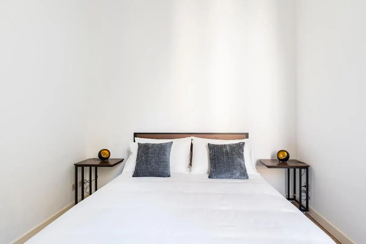 Principe House, Central Rome, 3 Bedroom 2 Bath, Elegant Apartment Full Of Light 0*, Rome