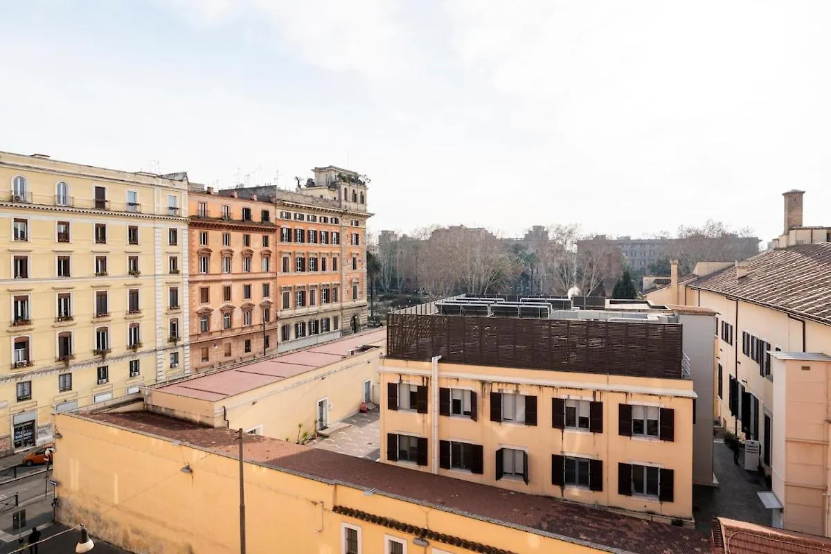 Principe House, Central Rome, 3 Bedroom 2 Bath, Elegant Apartment Full Of Light  Rome