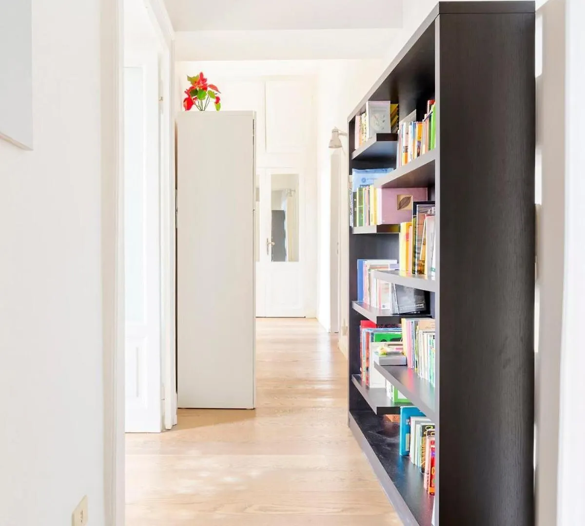 Principe House, Central Rome, 3 Bedroom 2 Bath, Elegant Apartment Full Of Light Italy